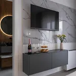 Luxury Vesper- Heated Pool, Hot Tub, Rooftop Terrace, Gym Villa Vodice