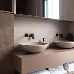 Luxury Vesper- Heated Pool, Hot Tub, Rooftop Terrace, Gym Villa Vodice