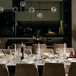 Luxury Vesper- Heated Pool, Hot Tub, Rooftop Terrace, Gym Villa