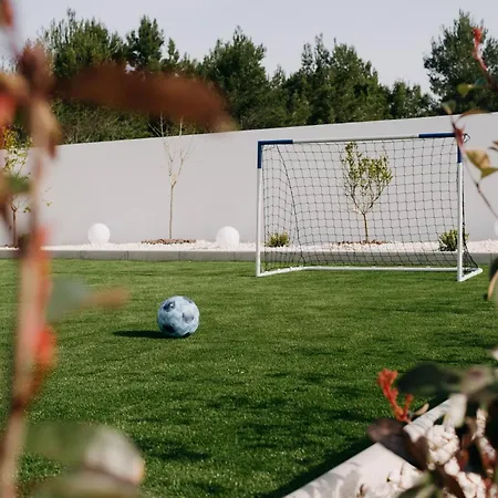 Luxury Vesper- Private Pool, Hot Tub, Rooftop Terrace, Gym * 沃迪切