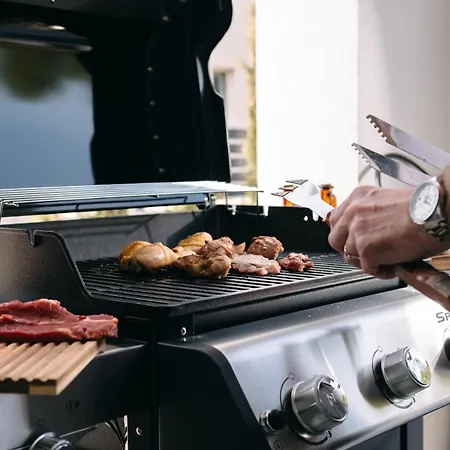 Luxury Vesper- Private Pool, Hot Tub, Rooftop Terrace, Gym * Vodice