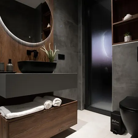 Villa Luxury Vesper- Private Pool, Hot Tub, Rooftop Terrace, Gym Vodice