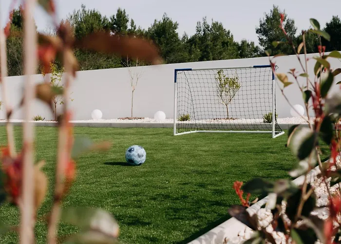 Luxury Vesper- Private Pool, Hot Tub, Rooftop Terrace, Gym * Vodice