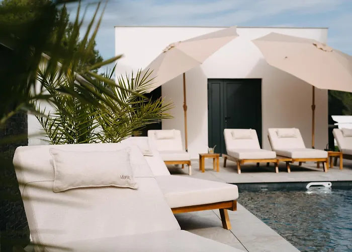 Luxury Vesper- Private Pool, Hot Tub, Rooftop Terrace, Gym Villa Vodice